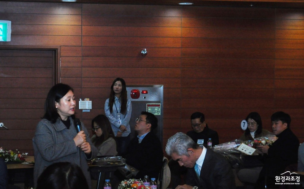 KakaoTalk_20191229_170856315_09.jpg