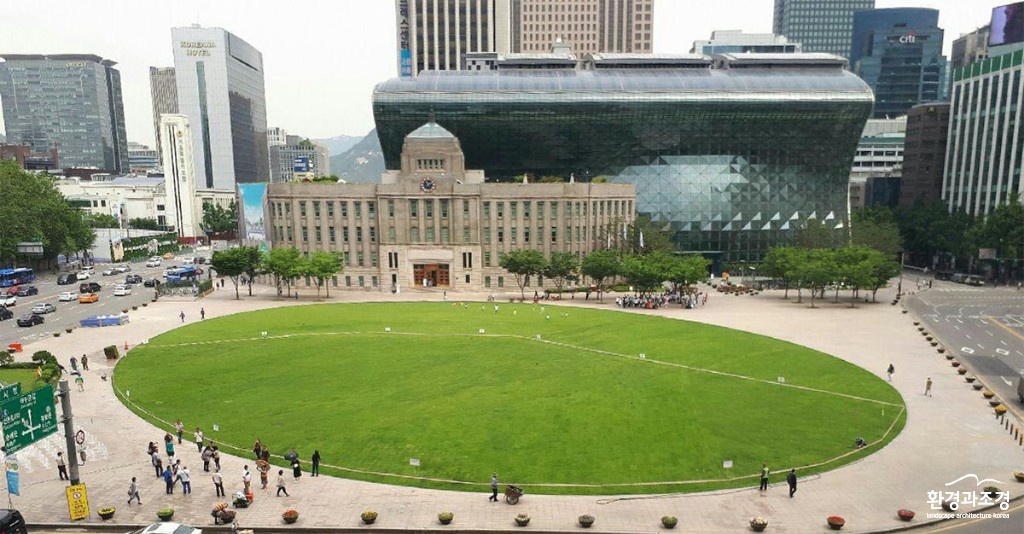 서울광장1.jpg