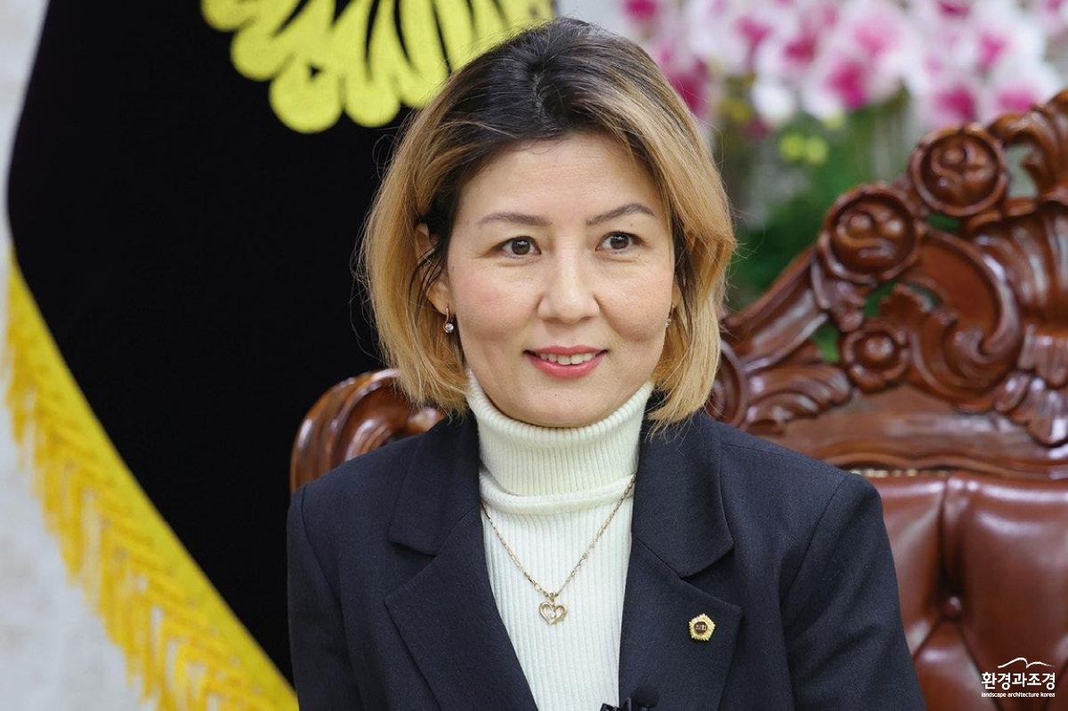 아이수루 서울시의원.jpg
