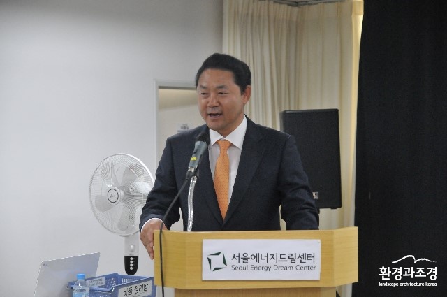 대표님 사진.JPG