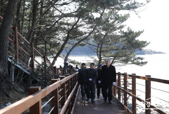 크기변환_thumb-688735cb1a53accfebfb9698d0f870ed_1487559523_2643_600x407.jpg
