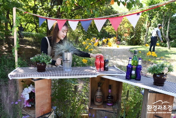 크기변환_5. (학생부) 동상 '4m Drink station’.jpg