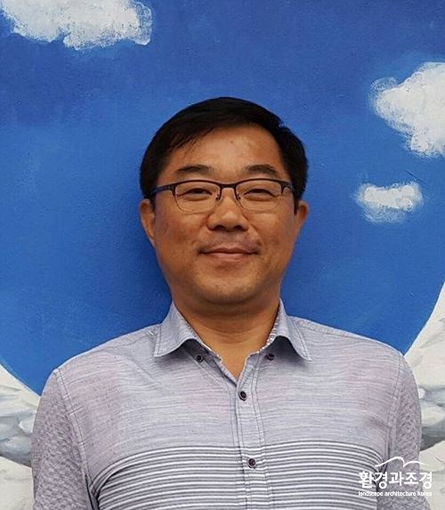 윤인필.jpg