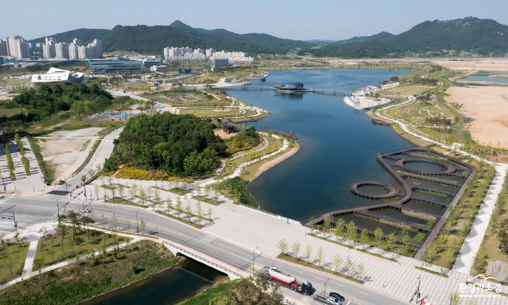 사진2_2019 녹색도시 우수 선정 세종호수공원.jpg