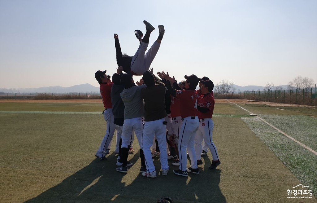 우승2.jpg