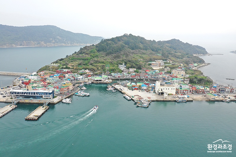 거문도 내항 전경 보도.jpg