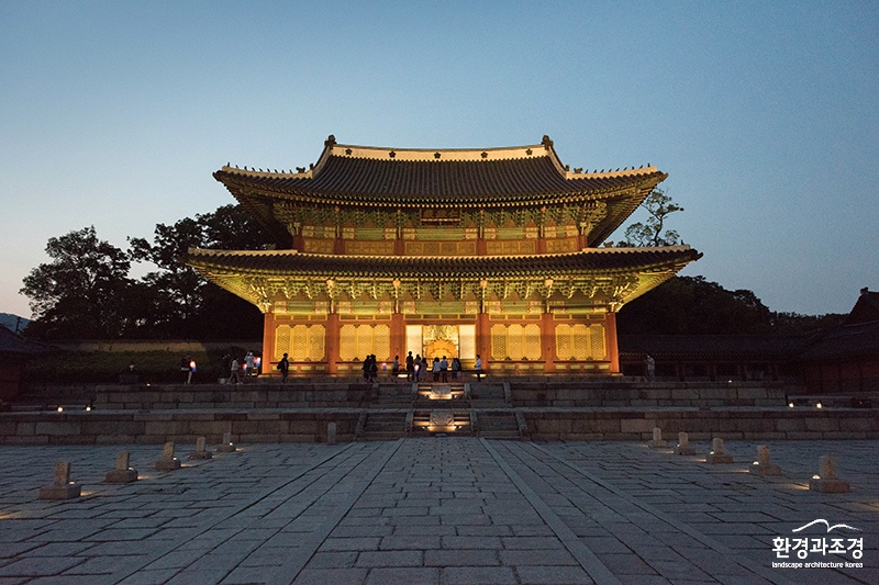 창덕궁 달빛기행 보도.jpg