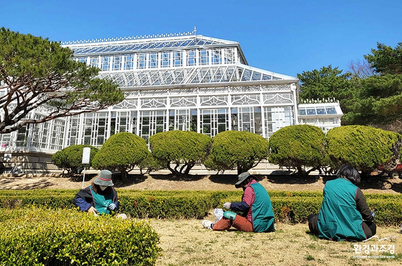 0105+창경궁관리소,+서울시민정원사회와+업무협약+체결(붙임).jpg