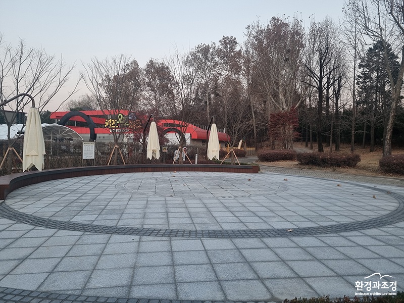 물빛놀이터11.jpg