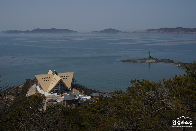 국립 신시도자연휴양림.jpg