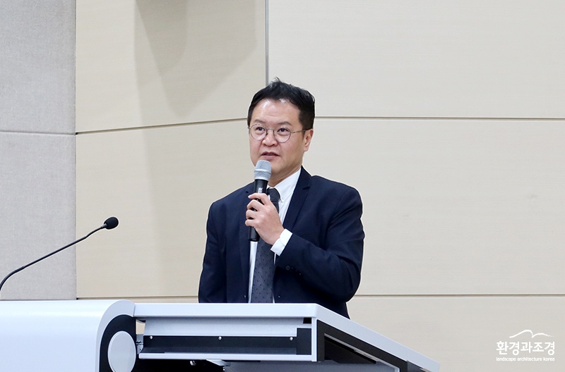 배정한 교수.jpg