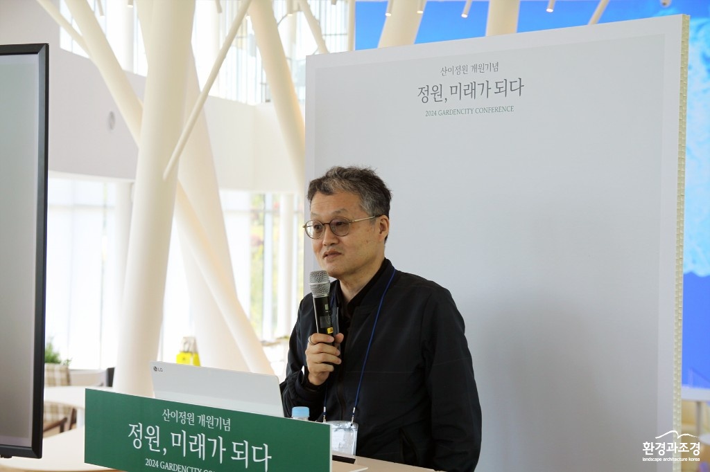 황승흠_IMG_5732.jpg