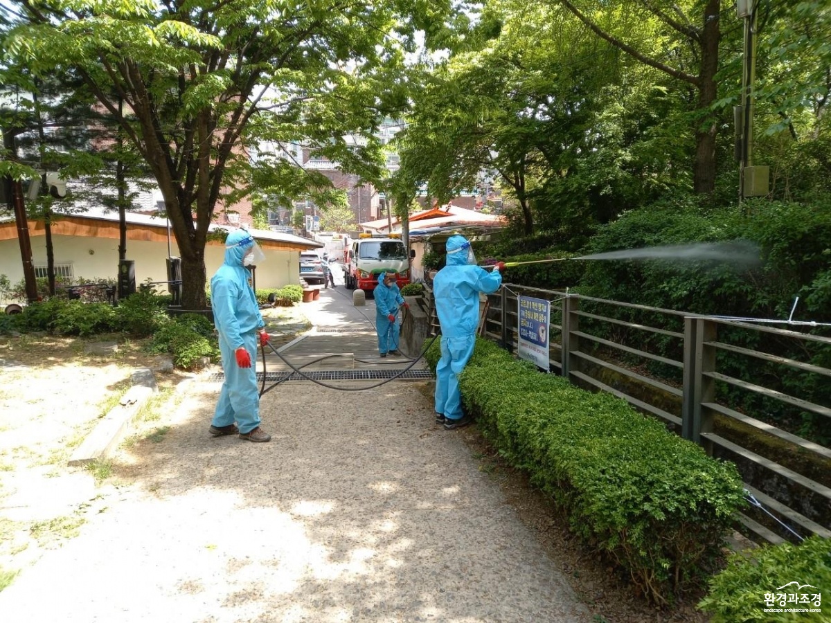 지상 약제방제.jpg