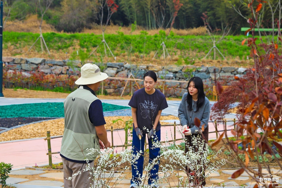 국립정원문화원 실습교육.jpg