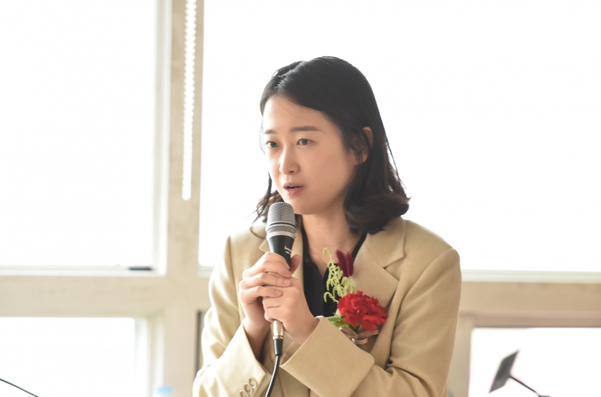 최동아 교수.jpg
