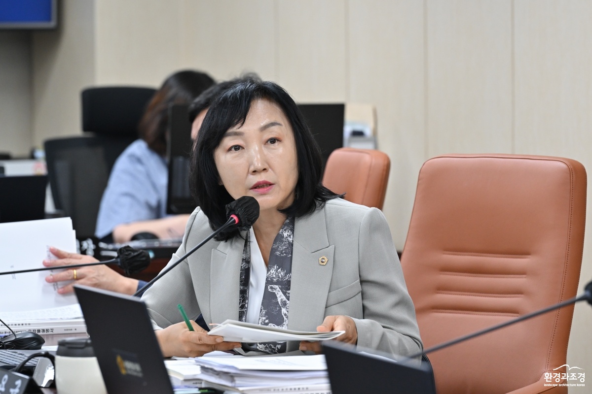 이영실서울시의원.jpg