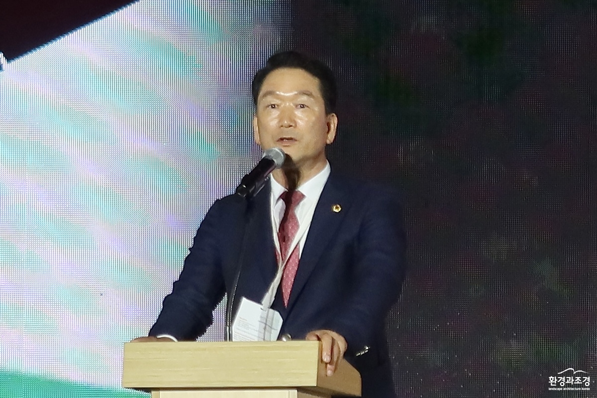 KakaoTalk_20250928_205659722_03.jpg