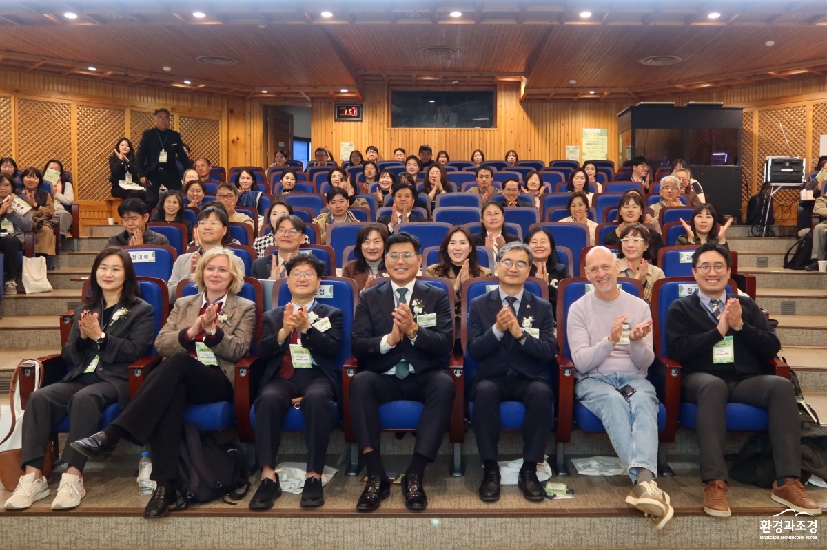 KakaoTalk_20251031_183150710_03.jpg