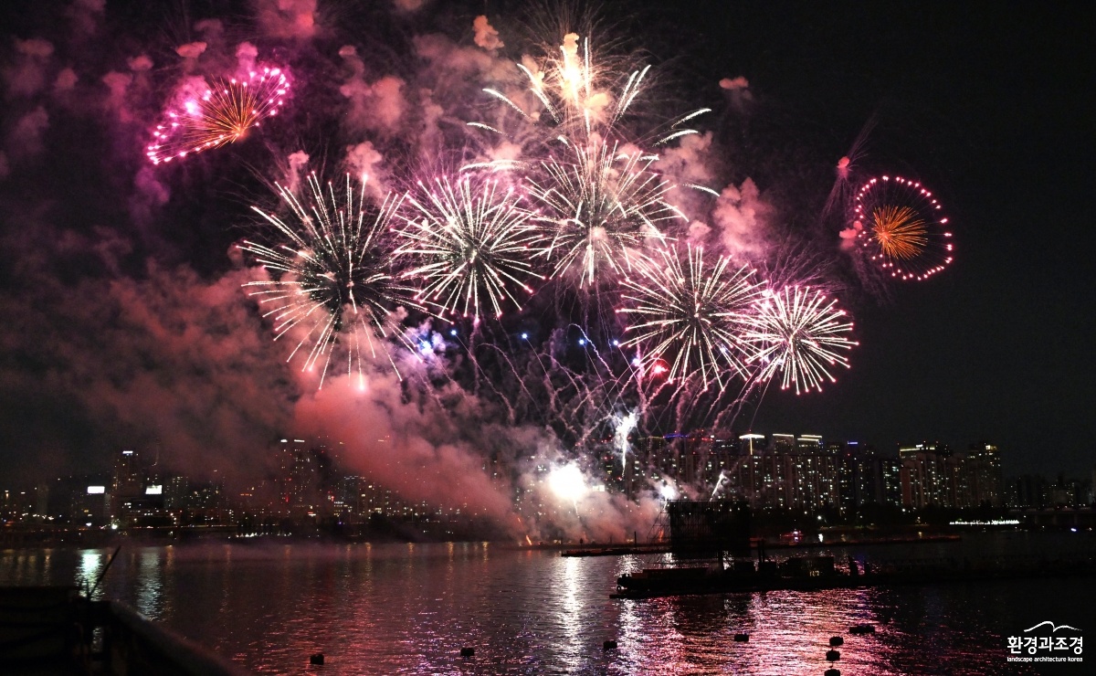 여의도세계불꽃축제.jpg