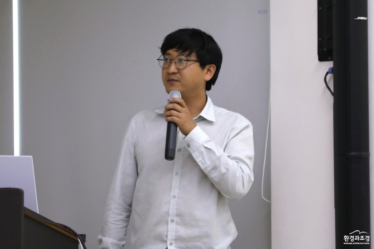 818A8877.JPG
