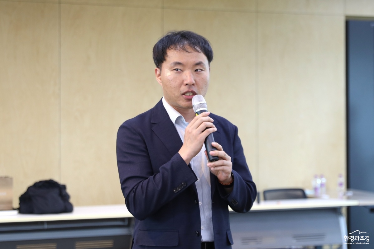 818A8920.JPG