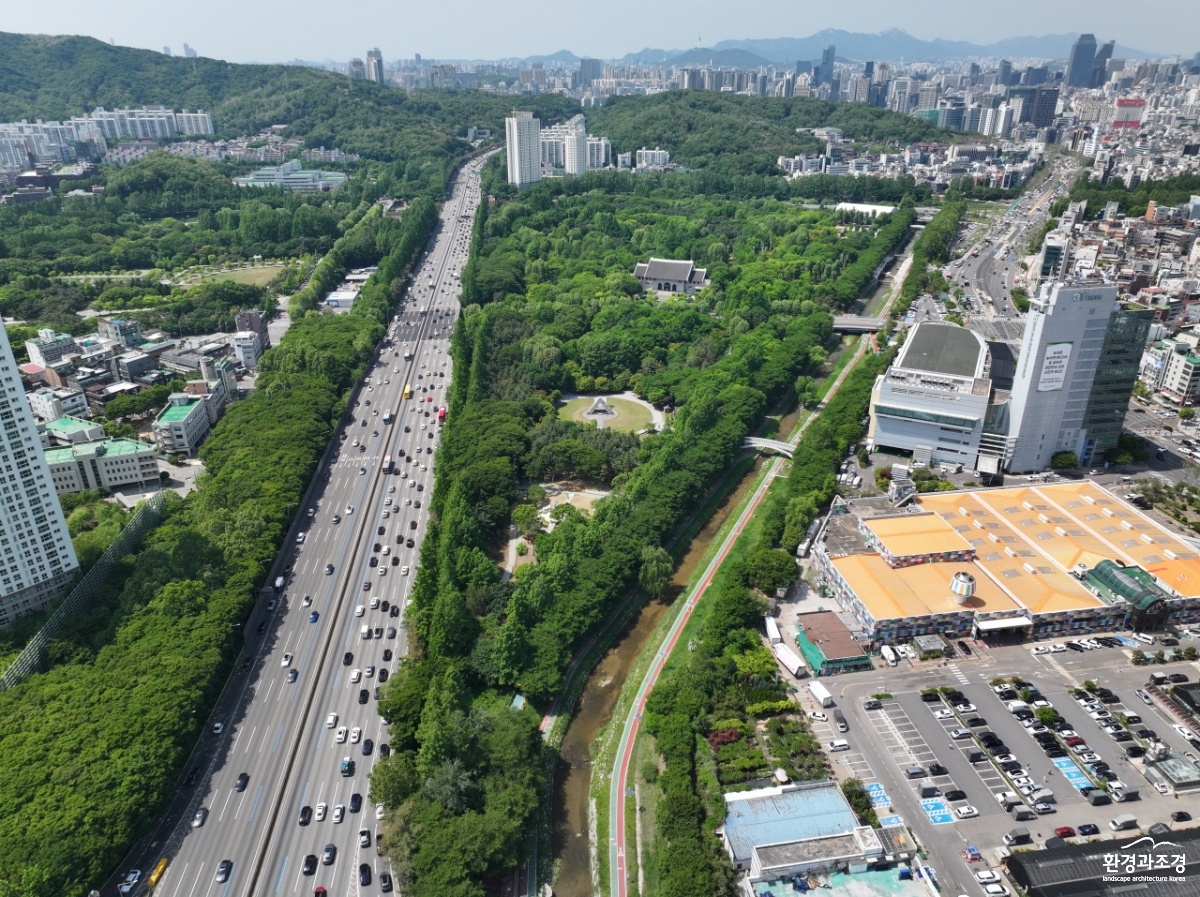 매헌시민의 숲.jpg