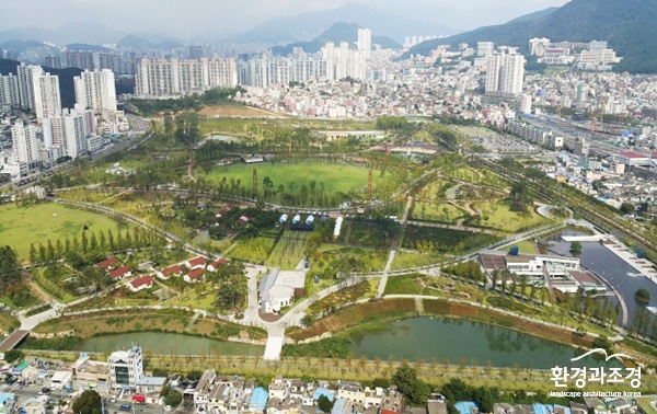 부산시민공원 도시숲.jpg