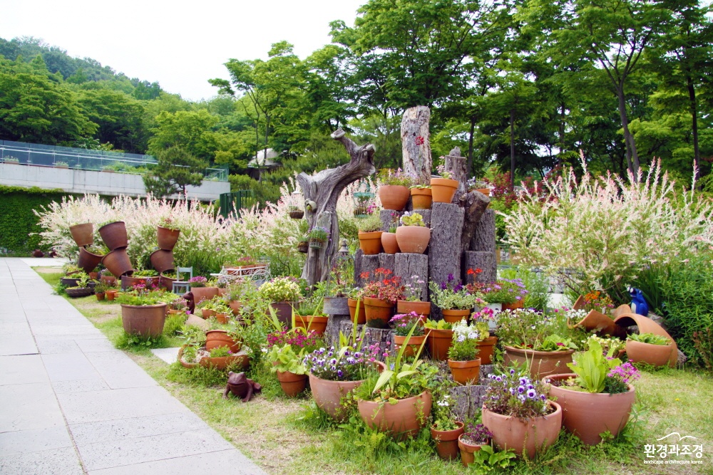 식물원의 봄 - 중앙광장 (1).jpg